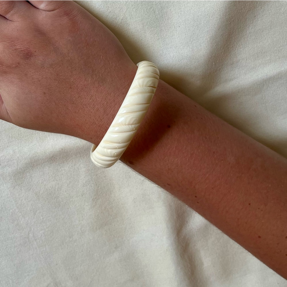 Faux Ivory Bangle Bracelet - Picture 12 of 16